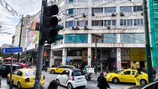 Ομόνοια: Κυκλοφοριακή συμφόρηση στο κέντρο της Αθήνας – Διεκόπη η κυκλοφορία στην οδό Γερανίου