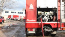 Στις φλόγες δύο ΙΧ στην Κηφισιά