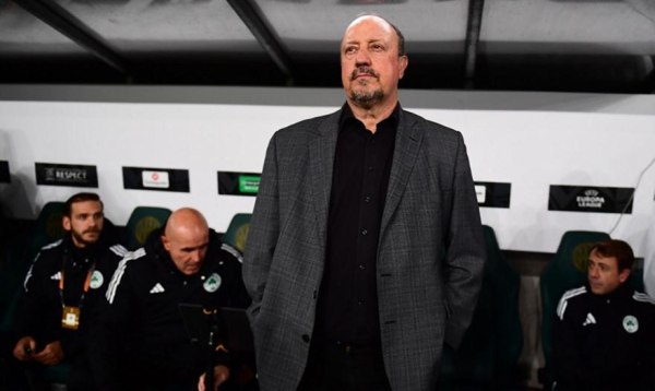 Μπενίτεθ: «Πρέπει να αντιδράσουμε στο ματς με την ΑΕΛ Novibet»