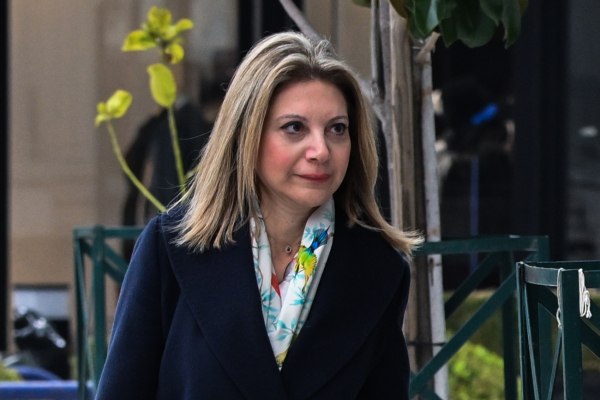 Καρυστιανού: «Με πλησίασε εκπρόσωπος του Κυριάκου Μητσοτάκη – Ήταν ο Γιώργος Σταμάτης»