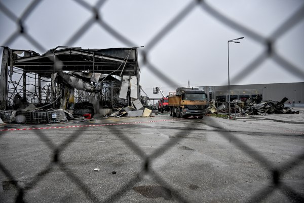 Αδήλωτες δεξαμενές χωρίς πυρασφάλεια και στο δεύτερο εργοστάσιο του ιδιοκτήτη της Βιολάντα