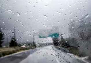 Νέα κόντρα για τον καιρό – Αιχμές Κολυδά για τους τηλεοπτικούς μετεωρολόγους