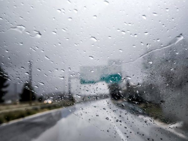 Νέα κόντρα για τον καιρό – Αιχμές Κολυδά για τους τηλεοπτικούς μετεωρολόγους