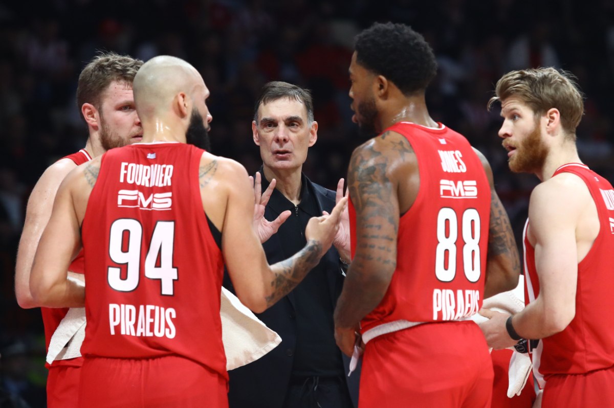 LIVE: Ντουμπάι – Ολυμπιακός