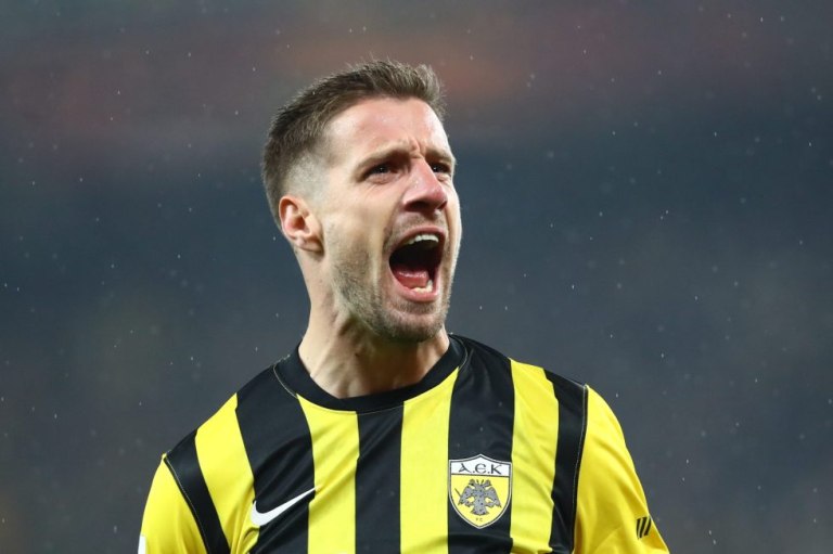 Βάργκα: «Ρεαλιστικός στόχος της ΑΕΚ η κατάκτηση του πρωταθλήματος»