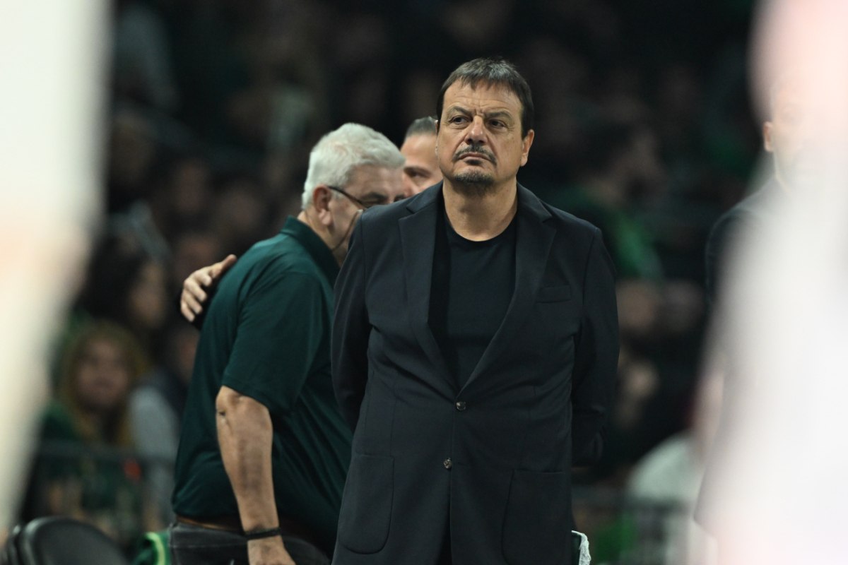 Πένθος για τον Εργκίν Αταμάν: «Έφυγε» από τη ζωή η μητέρα του