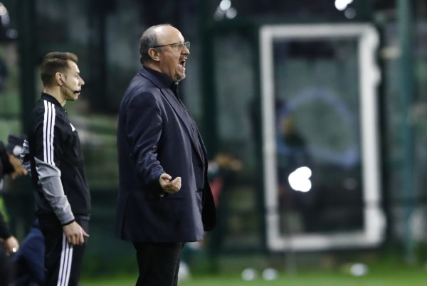 Μπενίτεθ: «Να βελτιωθούμε γιατί ο Ολυμπιακός είναι ένας πολύ καλός αντίπαλος»