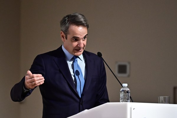 Ενίσχυση των ΣΣΕ είδε ο Μητσοτάκης, όταν μόνο το 10,6% των Ελλήνων εργαζομένων καλύπτεται από αυτές