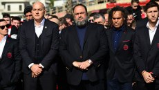 «Αθάνατοι»: Η οικογένεια του Ολυμπιακού τίμησε τα θύματα της Θύρας 7 (pics)