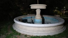 Καλλιθέα: Κοριτσάκι 2,5 ετών έπεσε σε σιντριβάνι – Κατάφεραν να το σώσουν οι γιατροί, νοσηλεύεται στη ΜΕΘ