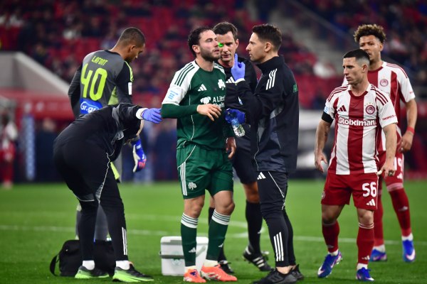 Παναθηναϊκός: Απέφυγε τα χειρότερα ο Καλάμπρια, «τρέχει» για τη ρεβάνς με τον ΠΑΟΚ