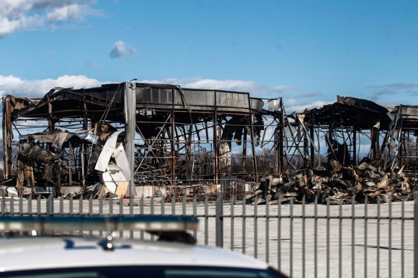 «Κανείς δεν φαντάστηκε ότι η μυρωδιά είναι διαρροή» – Τι λέει ο δικηγόρος του Κ. Τζιωρτζιώτη για την τραγωδία στη Βιολάντα
