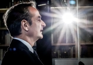 Ξαναθυμήθηκε το σύνθημα «νομιμότητα παντού» ο Μητσοτάκης