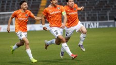 Super League: Σέντρα στην 23η αγωνιστική – Σημαντικά παιχνίδια σε Περιστέρι, Ηράκλειο και Νίκαια