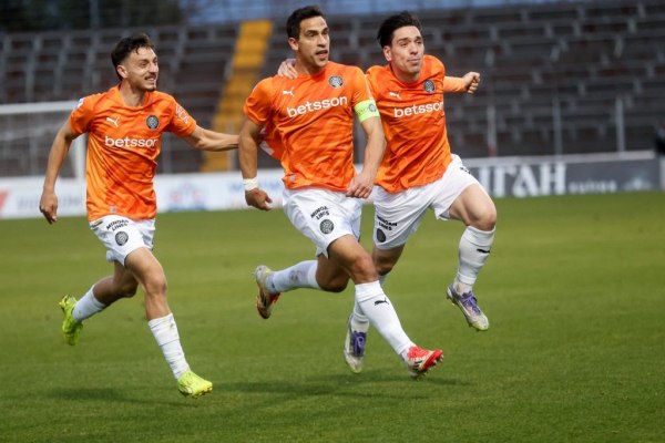 Super League: Σέντρα στην 23η αγωνιστική – Σημαντικά παιχνίδια σε Περιστέρι, Ηράκλειο και Νίκαια