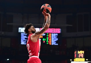 Ολυμπιακός: Ο Ντόρσεϊ επέστρεψε στην Ελλάδα και παίζει στον τελικό Κυπέλλου