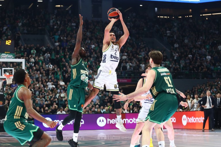 Παναθηναϊκός – Φενέρμπαχτσε 83-85: Ήττα σε… νεκρό χρόνο για τους Πράσινους (vid)