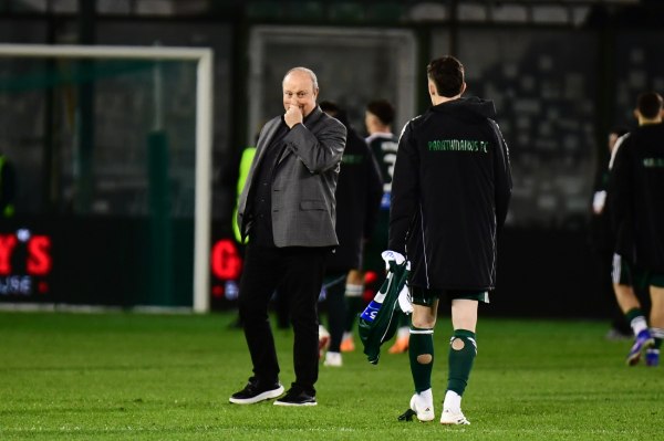 Μπενίτεθ: «Πρέπει να τελειώνουμε καλύτερα τις φάσεις»