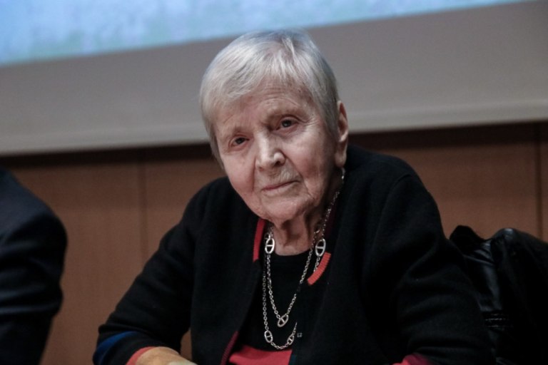 Ελένη Γλύκατζη Αρβελέρ: Το Εθνικό Θέατρο αφιερώνει τις παραστάσεις της 18 Φλεβάρη στη μνήμη της