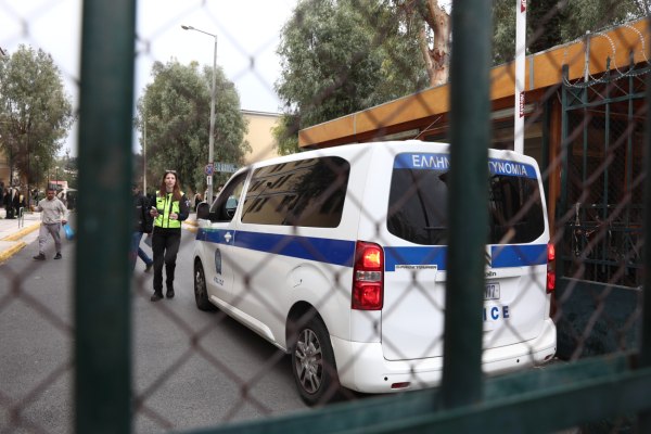 Στο Αυτόφωρο η 36χρονη τραγουδίστρια – Οι κατηγορίες που αντιμετωπίζει