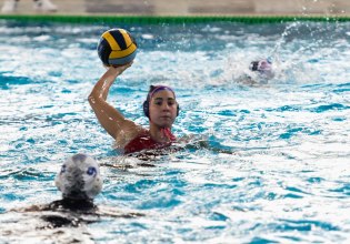 Ούιπεστ – Ολυμπιακός 16-15: Πρώτη και άνευ ουσίας ήττα στη σεζόν για τις «ερυθρόλευκες»