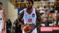 Ολυμπιακός: Θα υποβληθεί σε μαγνητική ο Ταϊρίκ Τζόουνς (vid)