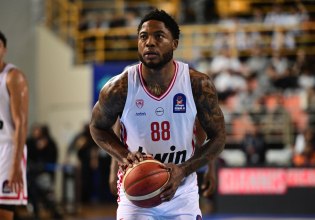 Ολυμπιακός: Θα υποβληθεί σε μαγνητική ο Ταϊρίκ Τζόουνς (vid)