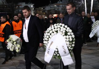 Συγκίνηση στην Τούμπα: Στεφάνια για τους αδικοχαμένους οπαδούς από ΠΑΟΚ, Θέλτα και UEFA (pics)