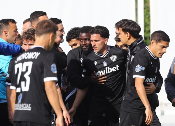 Super League 2: Μόνη πρώτη στην κορυφή η Καλαμάτα (3-0), απώλεια για τον Πανιώνιο (0-0)