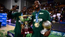 Το μήνυμα του Χέιζ-Ντέιβις: «Δεν ακούω πολύ καλά πάνω στις επευφημίες για τον MVP» (pic)