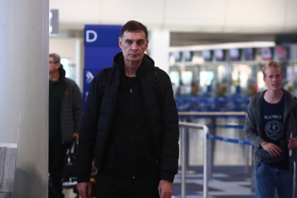 Μπαρτζώκας: «Ψυχολογικά δεν είμαστε στα καλύτερα μας» – Τι είπε για Βεζένκοφ και Μιλουτίνοφ