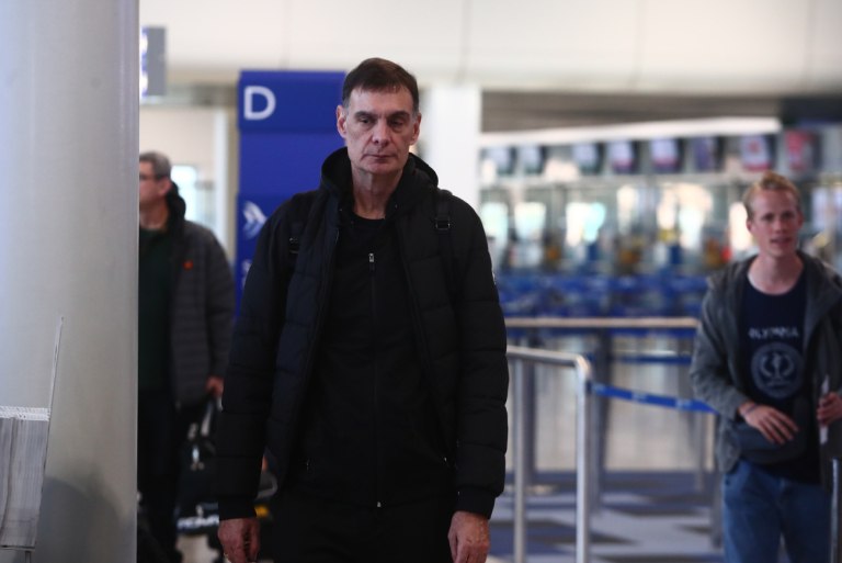 Μπαρτζώκας: «Ψυχολογικά δεν είμαστε στα καλύτερα μας» – Τι είπε για Βεζένκοφ και Μιλουτίνοφ