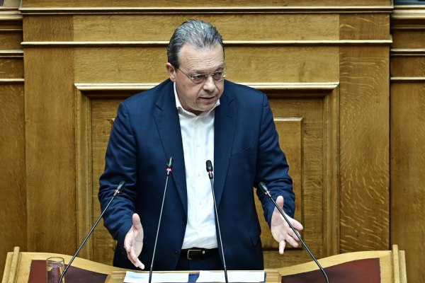 Φάμελλος: Προσβλητική η αφωνία Μητσοτάκη για τις υποκλοπές – «Κράτος επιτελικό στη συγκάλυψη»