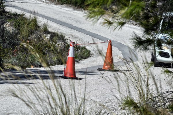 Λουτράκι: Προσαγωγή ενός ατόμου για το θρίλερ με τον 17χρονο νεκρό – «Όλοι γνωρίζουν τι συμβαίνει»