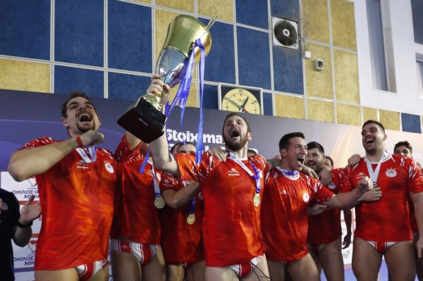 Τα συγχαρητήρια της ΠΑΕ Ολυμπιακός για το Κύπελλο του πόλο