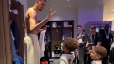 Τρομερές στιγμές του Αντετοκούνμπο με τα παιδιά του στο All Star Game: «Σε 15 χρόνια θα καρφώσεις πάνω από τον Γουεμπανιάμα»