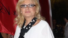 Αγγελική Νικολούλη: Η έκπληξη των συνεργατών της για τα γενέθλια της -Το βίντεο με τις 2 τούρτες