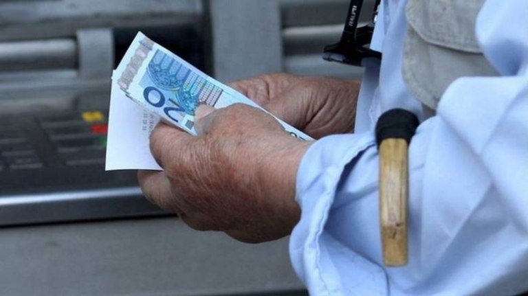 Νωρίτερα η πληρωμή των συντάξεων Μαρτίου
