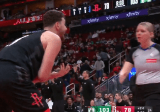 Ο Αλπερέν Σενγκούν απολογήθηκε για την σεξιστική επίθεση σε γυναίκα διαιτητή (vids)