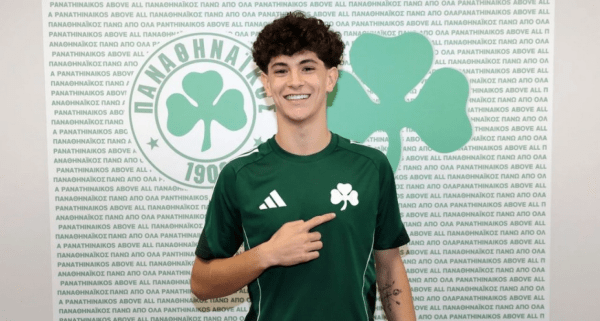 Παναθηναϊκός: Επαγγελματικό συμβόλαιο στον 18χρονο μεσοεπιθετικό Κάουα