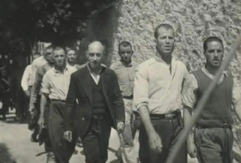 Εκτέλεση στην Καισαριανή: Φως στα… μυστικά των δημοπρασιών