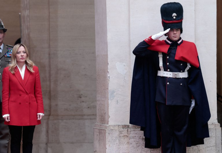 Ιταλία: Προληπτική προσαγωγή και απαγόρευση συμμετοχής σε διαδηλώσεις φέρνει νομοθετικό διάταγμα της Μελόνι