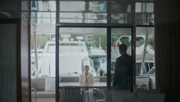 Μια νύχτα μόνο: Όλα στον αέρα