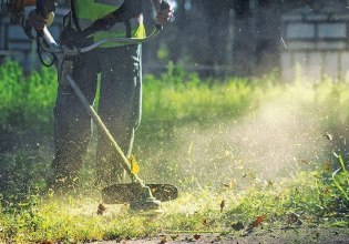Ακαθάριστα οικόπεδα: Ανατροπές σε προθεσμίες, δηλώσεις, πρόστιμα
