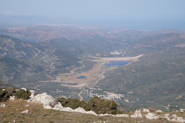 Απίστευτη οικολογική καταστροφή σε υγροβιότοπο της Χερσονήσου – Πεθαίνουν ψάρια και πουλιά