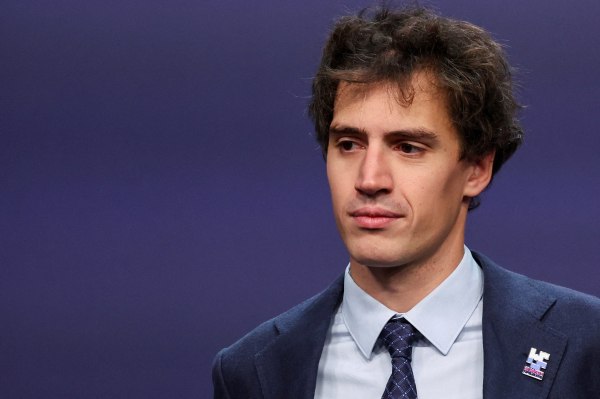 Η Mistral χτίζει «sovereign AI» με επένδυση 1,2 δισ.