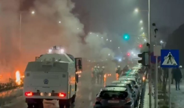 Επεισόδια στο ΑΠΘ: «Ίσως ήρθε η ώρα για ελεγχόμενη πρόσβασης στους χώρους μας», λένε οι πρυτανικές αρχές