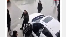 Τουρκία: Νεκρός αστυνομικός μετά από άγριο ομαδικό ξυλοδαρμό σε συνεργείο  [βίντεο]