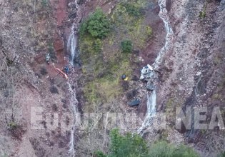 Καρπενήσι: Ακέφαλη σορός χωρίς ρούχα εντοπίστηκε σε αυτοκίνητο που έπεσε σε γκρεμό