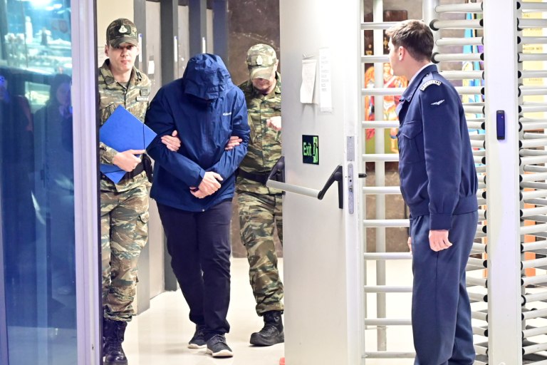 Κατασκοπεία στις Ένοπλες Δυνάμεις: Το άρθρο 298 στο ν. Δένδια ανοίγει τη συζήτηση περί ελληνικής ιθαγένειας